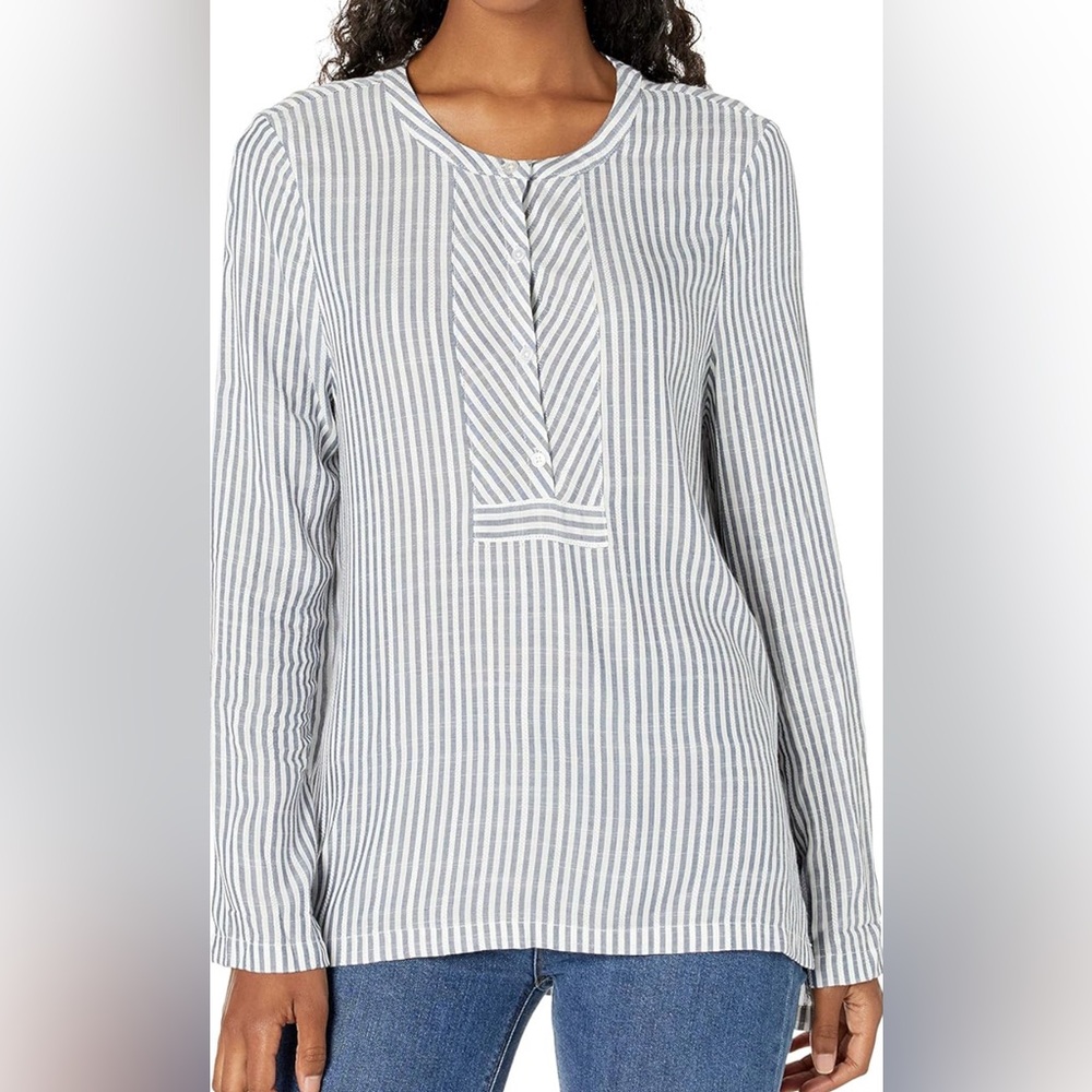 š5/$25 Jack by BB Dakota Way Outta Line Blue and White Striped Shirt Sz S